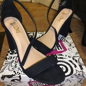 Brash velvet block heels